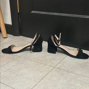 Elegant Black Block Heel Sandals